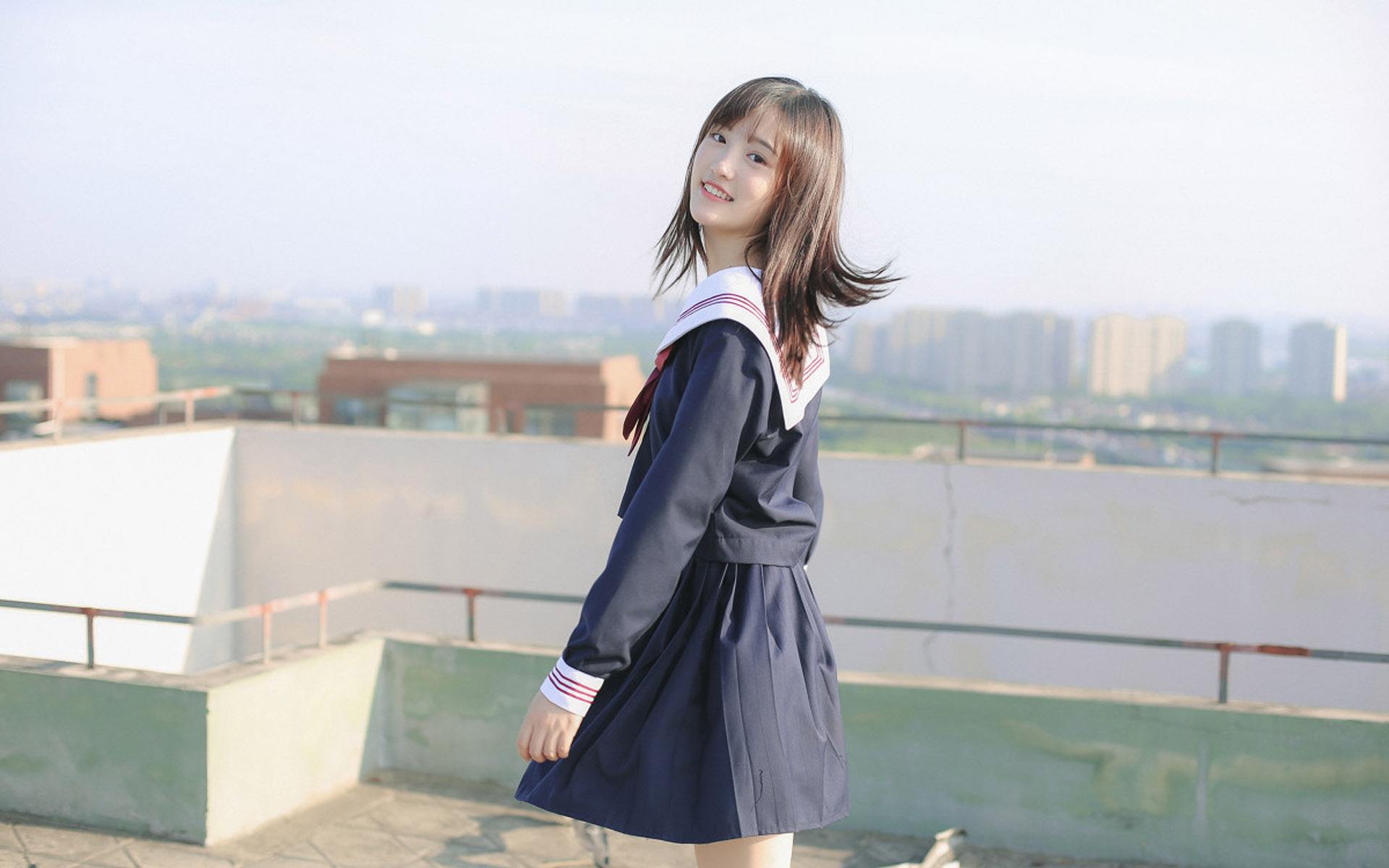 让女生感动到哭的留言站在你左边离你的心近一点