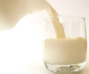 脱脂牛奶能减肥吗？别喝成高脂的咯